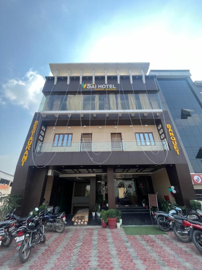 Shri Sai Hotel Azamgarh Экстерьер фото